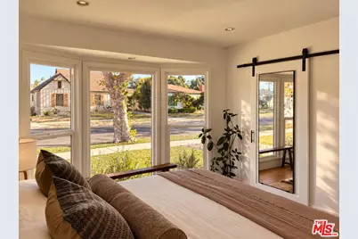 3939 Wellington Rd, Los Angeles, CA 90008 - Photo 17