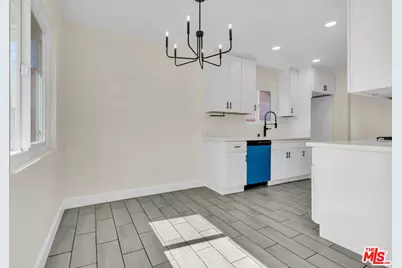 1716 W Piru St, Compton, CA 90222 - Photo 7
