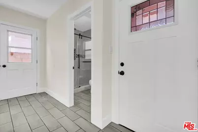1716 W Piru St, Compton, CA 90222 - Photo 13