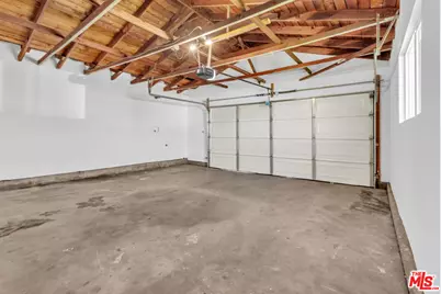1716 W Piru St, Compton, CA 90222 - Photo 31