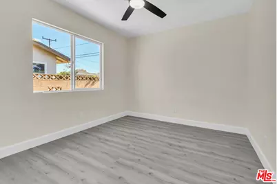 1716 W Piru St, Compton, CA 90222 - Photo 15