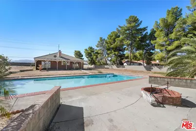 1659 W Columbia Way, Lancaster, CA 93534 - Photo 33