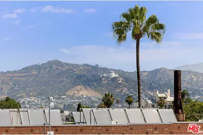 140 S Gramercy Pl #1, Los Angeles, CA 90004 - Photo 17