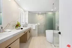 1549 Palisades Dr, Pacific Palisades, CA 90272 - Photo 35