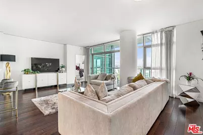 13650 Marina Pointe Dr #1009, Marina del Rey, CA 90292 - Photo 3