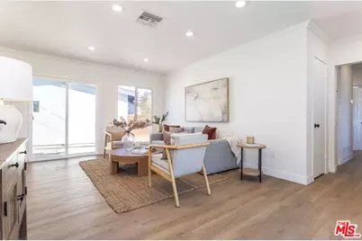 14365 Berg St, Sylmar, CA 91342 - Photo 7