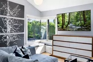 9009 Lloyd Pl, West Hollywood, CA 90069 - Photo 3