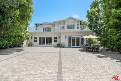 453 S Bentley Ave, Los Angeles, CA 90049 - Photo 41