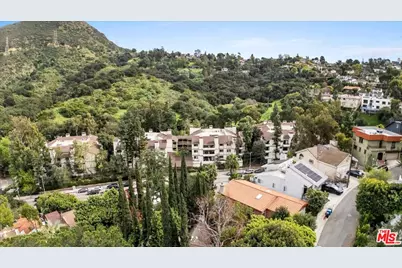 3234 Hillock Dr, Los Angeles, CA 90068 - Photo 11