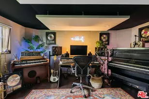 11523 Albers St, North Hollywood, CA 91601 - Photo 27