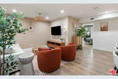 1341 N Mariposa Ave, Los Angeles, CA 90027 - Photo 15