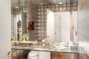 10580 Wilshire Blvd, Los Angeles, CA 90024 - Photo 35