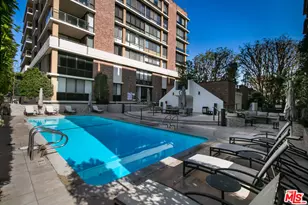 211 S Spalding Dr, Beverly Hills, CA 90212 - Photo 31