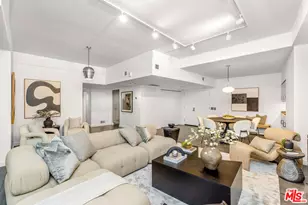 7250 Franklin Ave, Los Angeles, CA 90046 - Photo 9