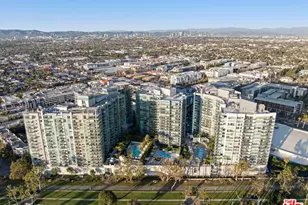 13700 Marina Pointe Dr, Marina del Rey, CA 90292 - Photo 23