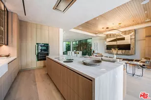 524 N Sierra Bonita Ave, Los Angeles, CA 90036 - Photo 9