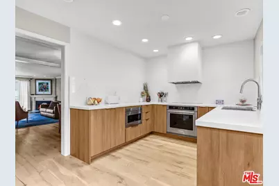 624 Wilcox Ave #624 1/2, Los Angeles, CA 90004 - Photo 13