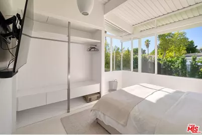 2262 Stradella Rd, Los Angeles, CA 90077 - Photo 19