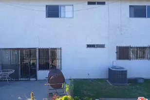 10648 Empire Dr, Pacoima, CA 91331 - Photo 3