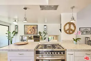 2266 Cold Canyon Rd, Calabasas, CA 91302 - Photo 9