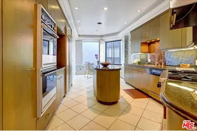 4752 Park Encino Ln #212, Encino, CA 91436 - Photo 21