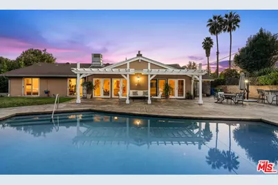 23001 Lita Pl, Woodland Hills, CA 91364 - Photo 35