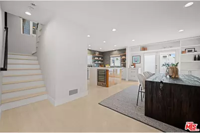 2332 Ocean Ave, Venice, CA 90291 - Photo 19