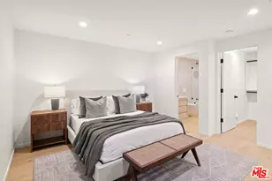 2530 Beverley Ave, Santa Monica, CA 90405 - Photo 35