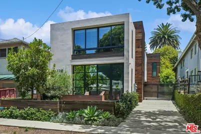 2215 5th St #B, Santa Monica, CA 90405 - Photo 1