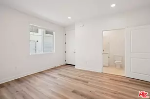 1681 Coral Sea Ln, Los Angeles, CA 90732 - Photo 3