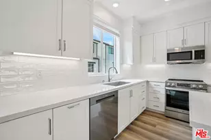 1681 Coral Sea Ln, Los Angeles, CA 90732 - Photo 11