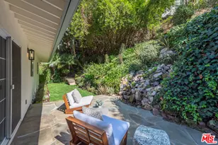 2206 Outpost Dr, Los Angeles, CA 90068 - Photo 19
