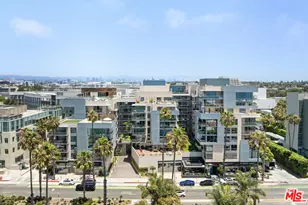 1755 Ocean Ave, Santa Monica, CA 90401 - Photo 15