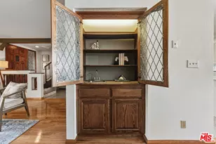 645 E Magnolia Blvd, Burbank, CA 91501 - Photo 29