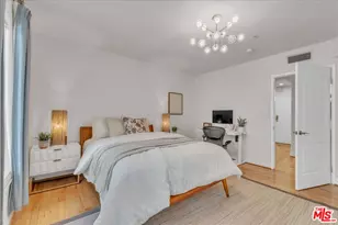 4426 Ventura Canyon Ave, Sherman Oaks, CA 91423 - Photo 21