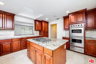 2746 Malcolm Ave, Los Angeles, CA 90064 - Photo 13