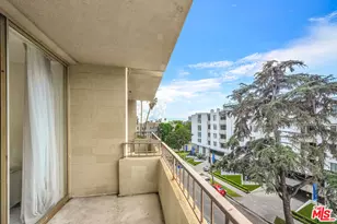 1300 Midvale Ave, Los Angeles, CA 90024 - Photo 29