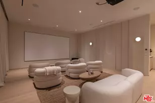 17177 Adlon Rd, Encino, CA 91436 - Photo 9