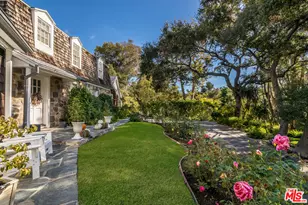 2098 Mandeville Canyon Rd, Los Angeles, CA 90049 - Photo 11