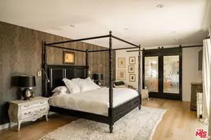 8251 Skyline Dr, Los Angeles, CA 90046 - Photo 13