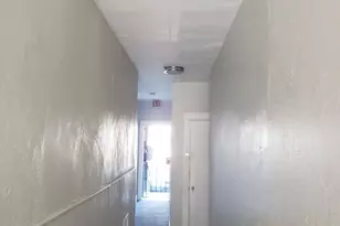 328 W 8th St, Long Beach, CA 90813 - Photo 11