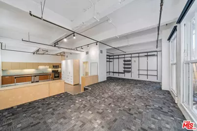 738 S Los Angeles St #305, Los Angeles, CA 90014 - Photo 19