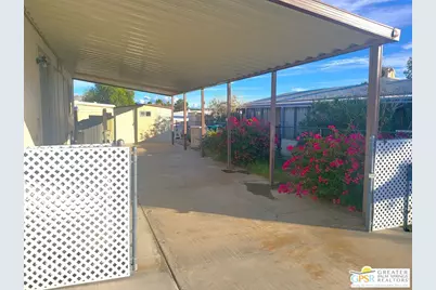 69601 Country Club Dr, Desert Hot Springs, CA 92241 - Photo 11