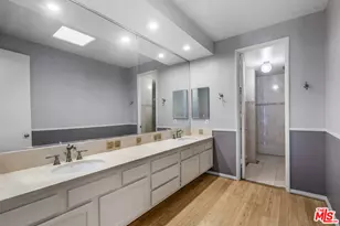 4477 Wilshire Blvd, Los Angeles, CA 90010 - Photo 29