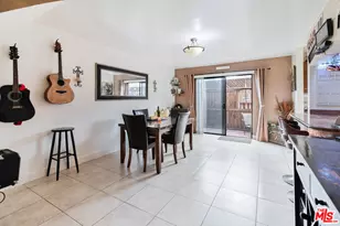 10817 Whipple St, Studio City, CA 91602 - Photo 7