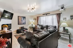 10817 Whipple St, Studio City, CA 91602 - Photo 17