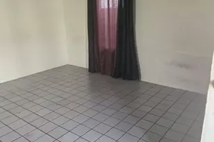 1202 E 76th St, Los Angeles, CA 90001 - Photo 3