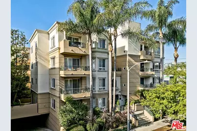 305 Arnaz Dr #304, Los Angeles, CA 90048 - Photo 1