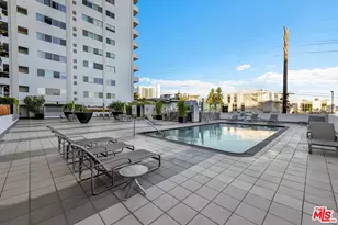 1155 N La Cienega Blvd, West Hollywood, CA 90069 - Photo 39