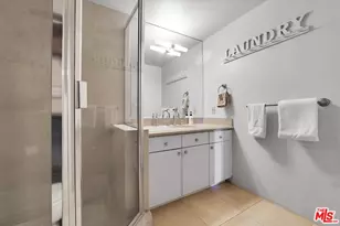 1155 N La Cienega Blvd, West Hollywood, CA 90069 - Photo 33